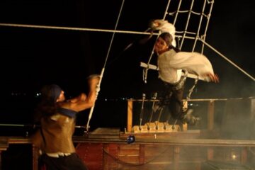 Pirate Ship Show Cancun
